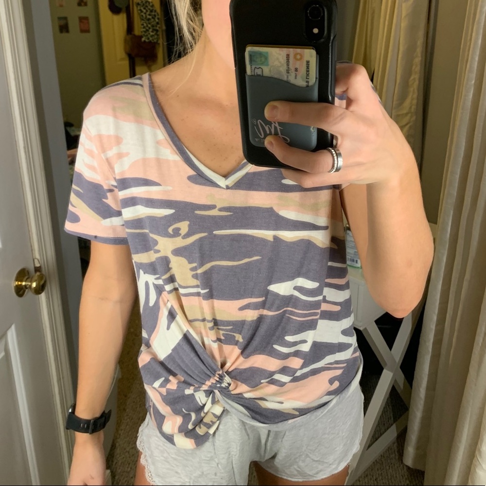 Camo V-Neck T-Shirt with a knot detail on front